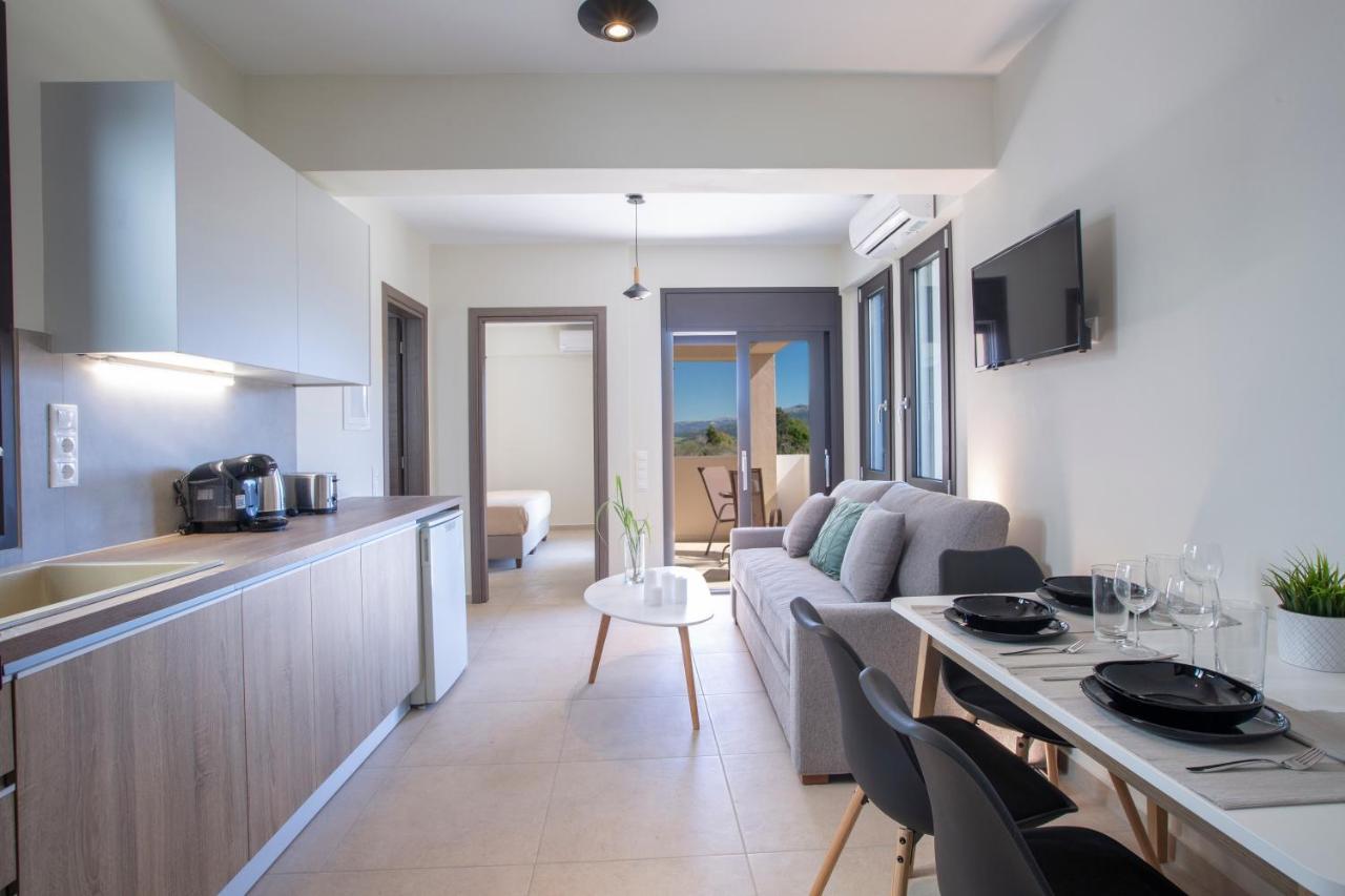 Amelie'S Luxe Apartments Kalligoni 외부 사진